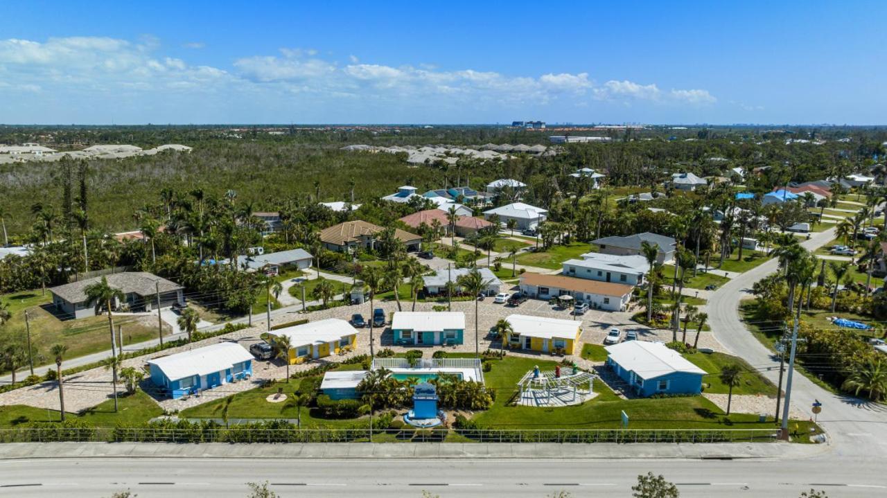 2 Bed Cottage With Pool, Close To Beach! Bbq Grills & Patio Fort Myers Eksteriør billede