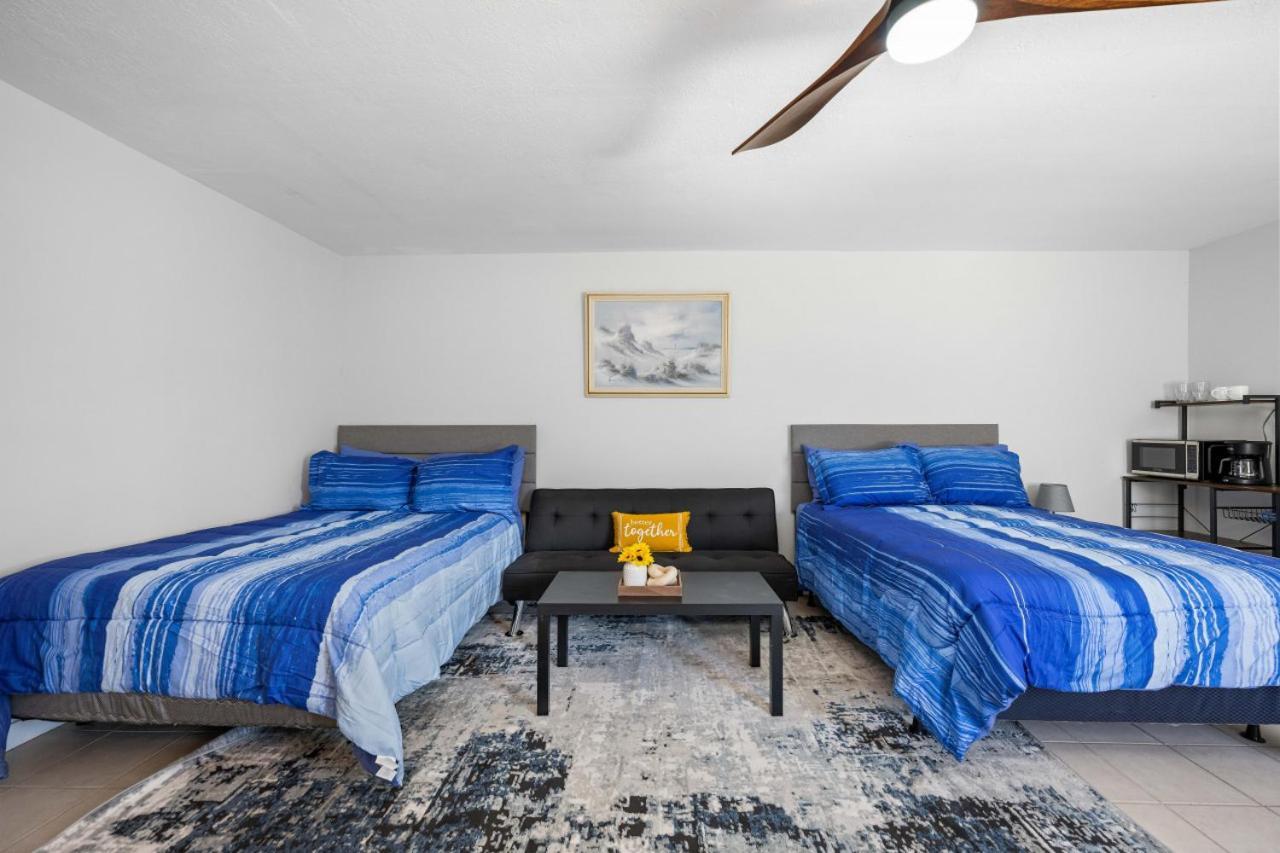 2 Bed Cottage With Pool, Close To Beach! Bbq Grills & Patio Fort Myers Eksteriør billede