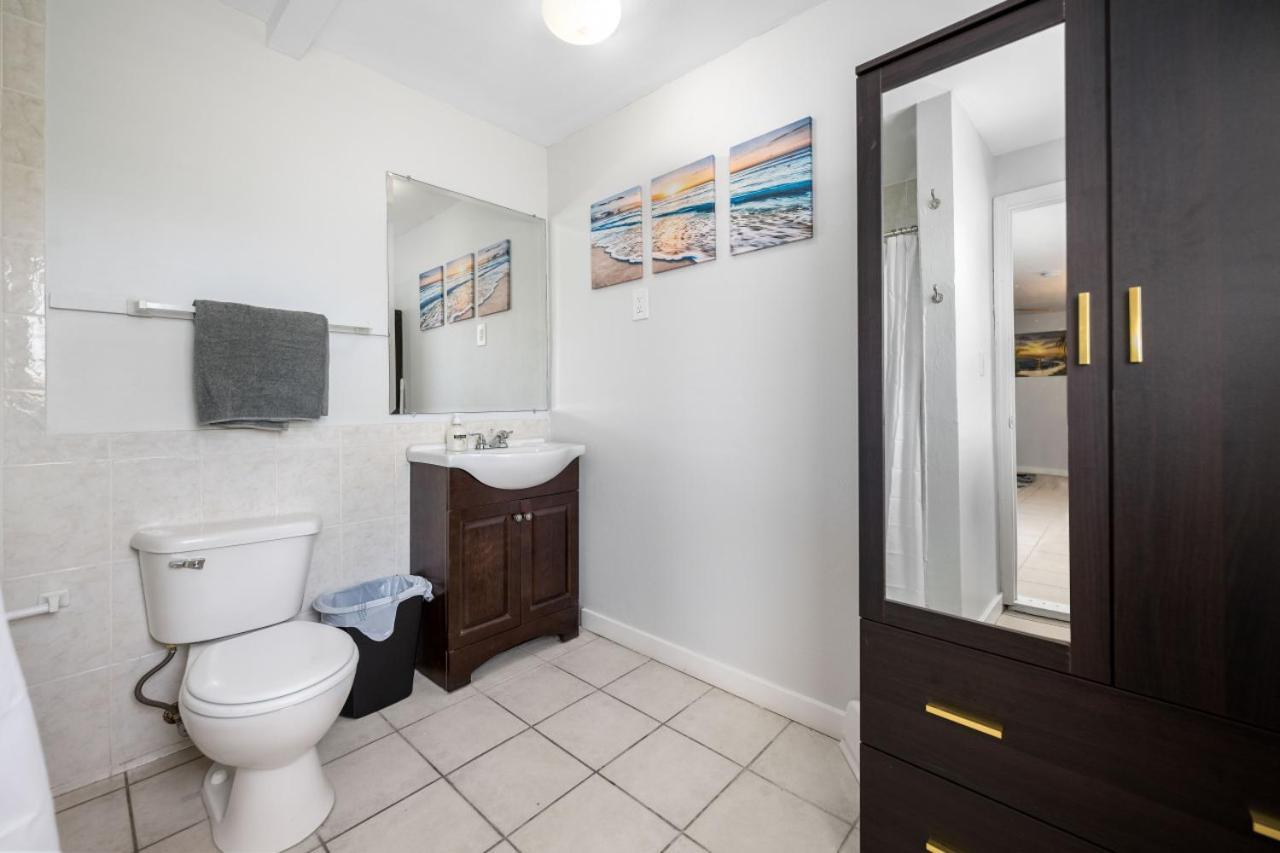 2 Bed Cottage With Pool, Close To Beach! Bbq Grills & Patio Fort Myers Eksteriør billede