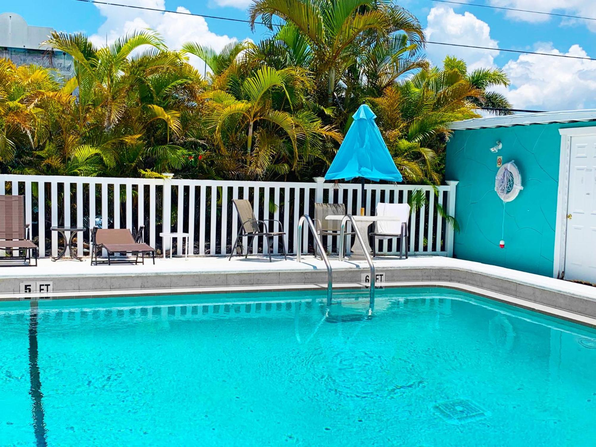 2 Bed Cottage With Pool, Close To Beach! Bbq Grills & Patio Fort Myers Eksteriør billede